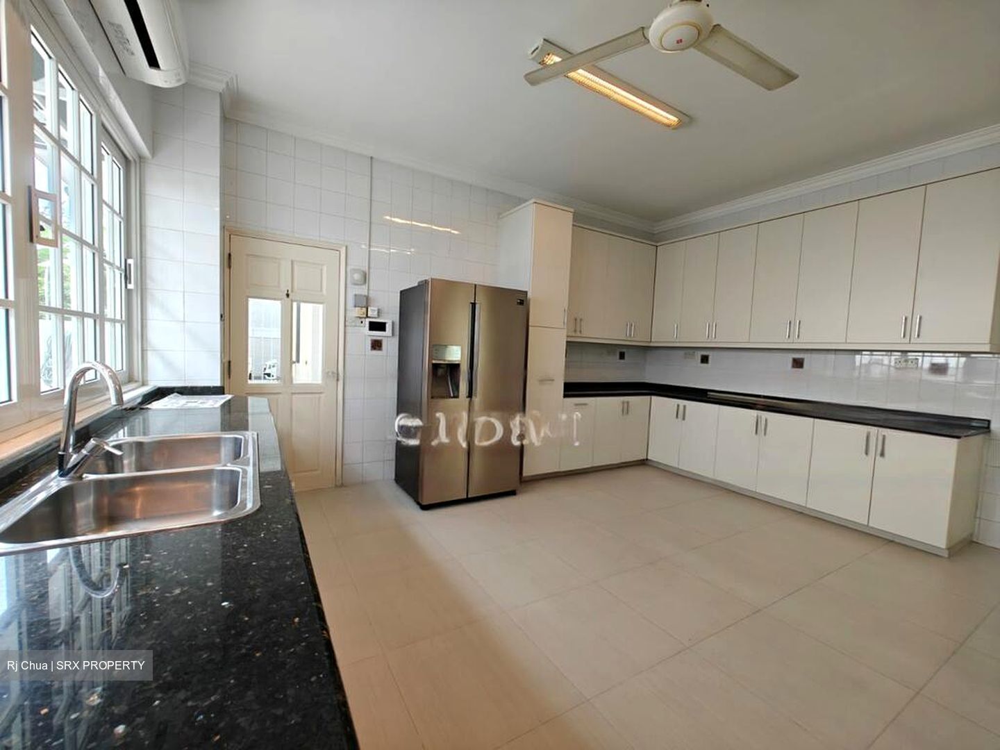Swiss Club Park (D11), Detached #448534401
